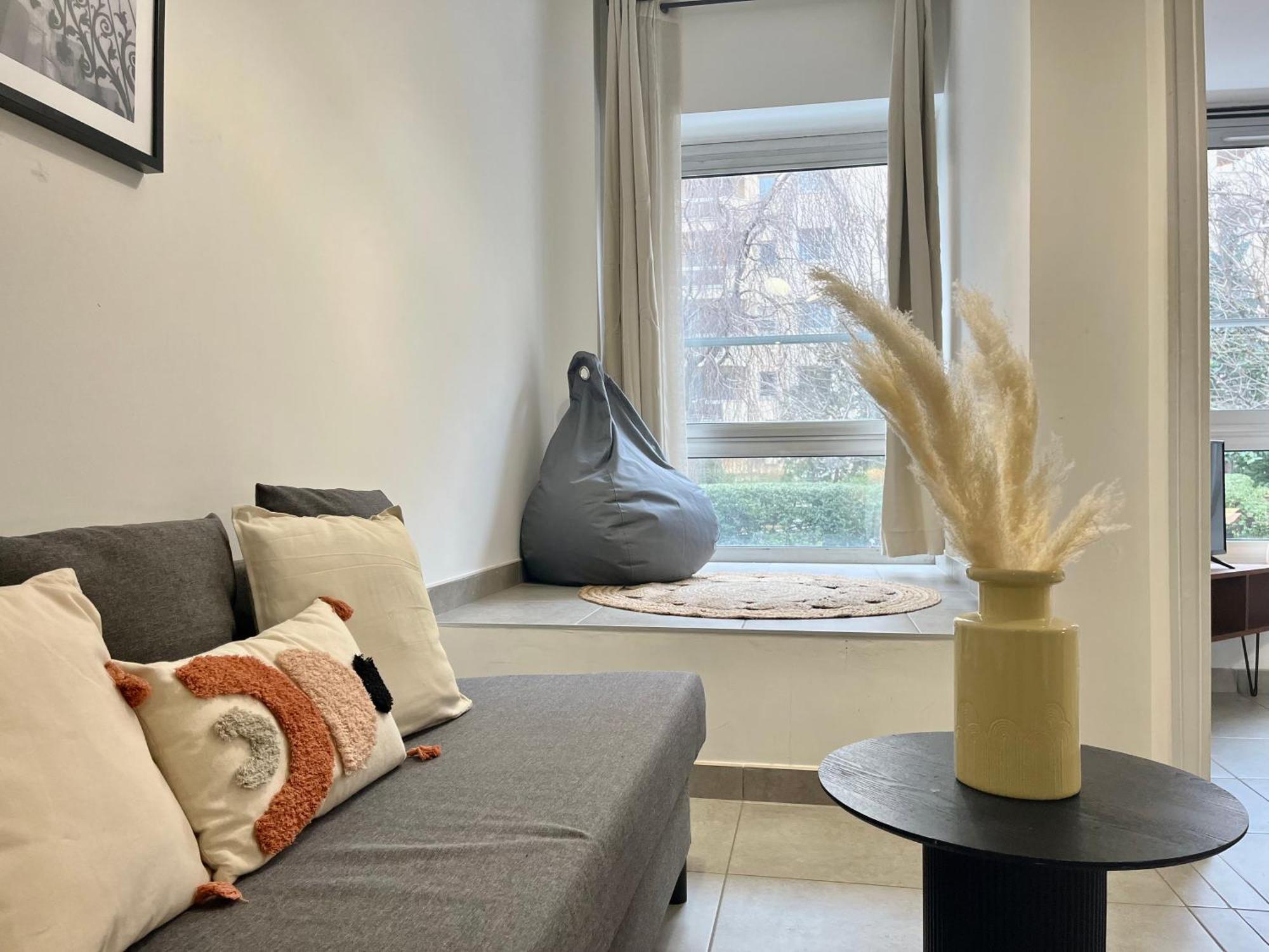 Suite Danbury Lyon Exterior foto